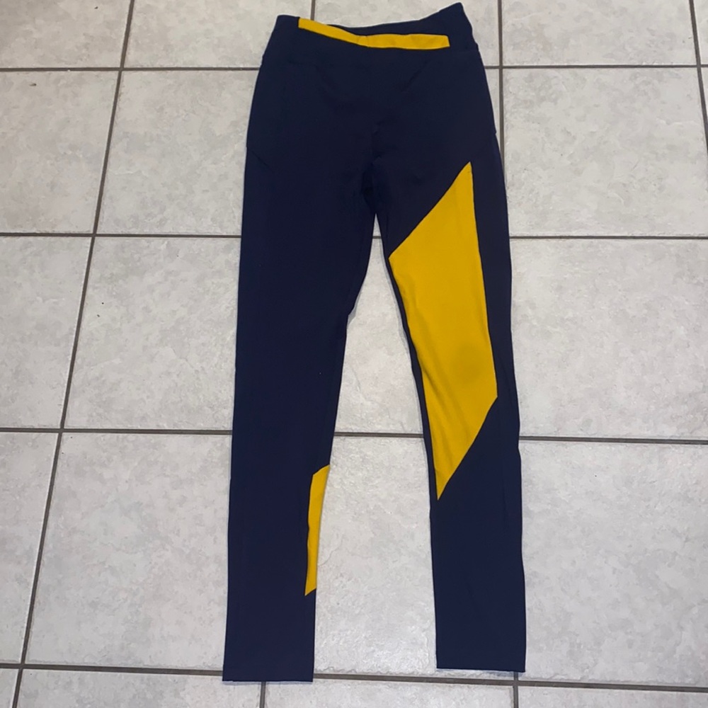 Gymshark Leggings size medium